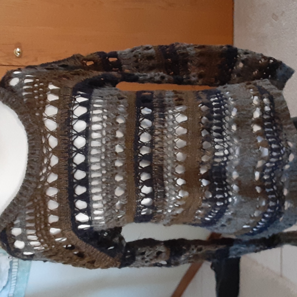 Aeropostale multicolored sweater size small
